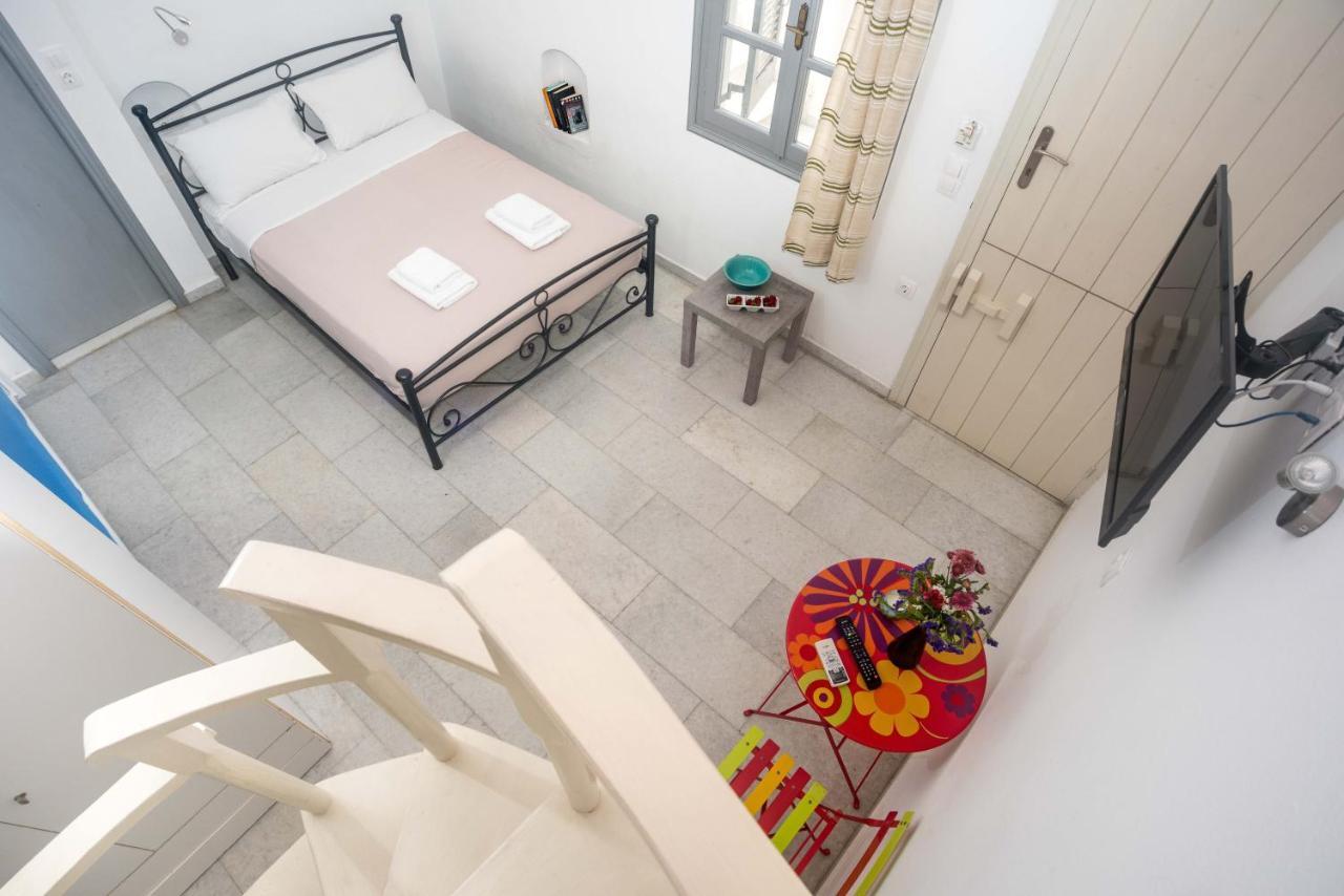 Depis Apartments & Suites Naxos City 外观 照片