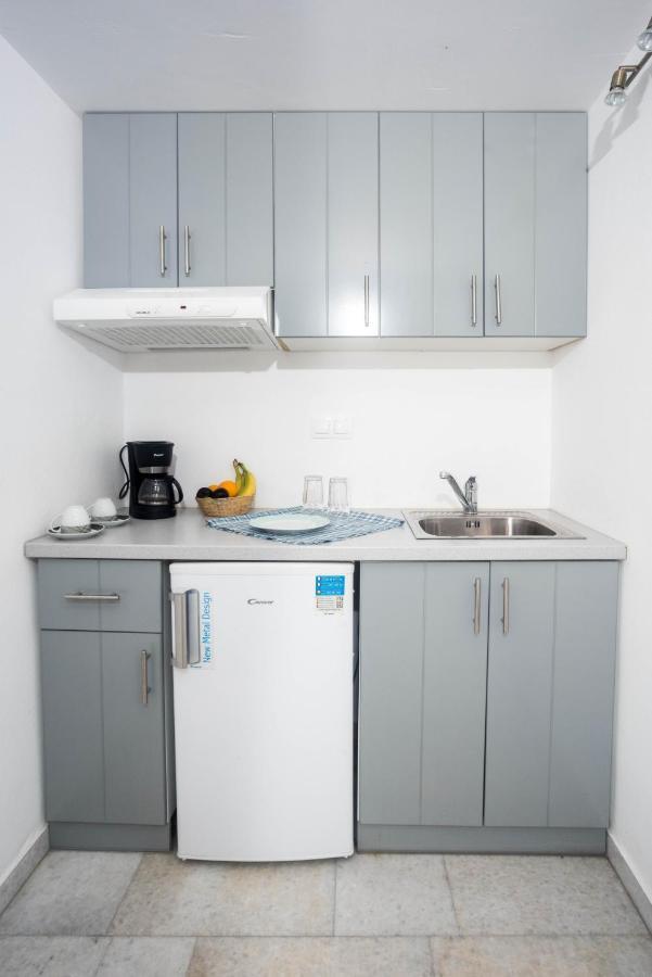 Depis Apartments & Suites Naxos City 外观 照片