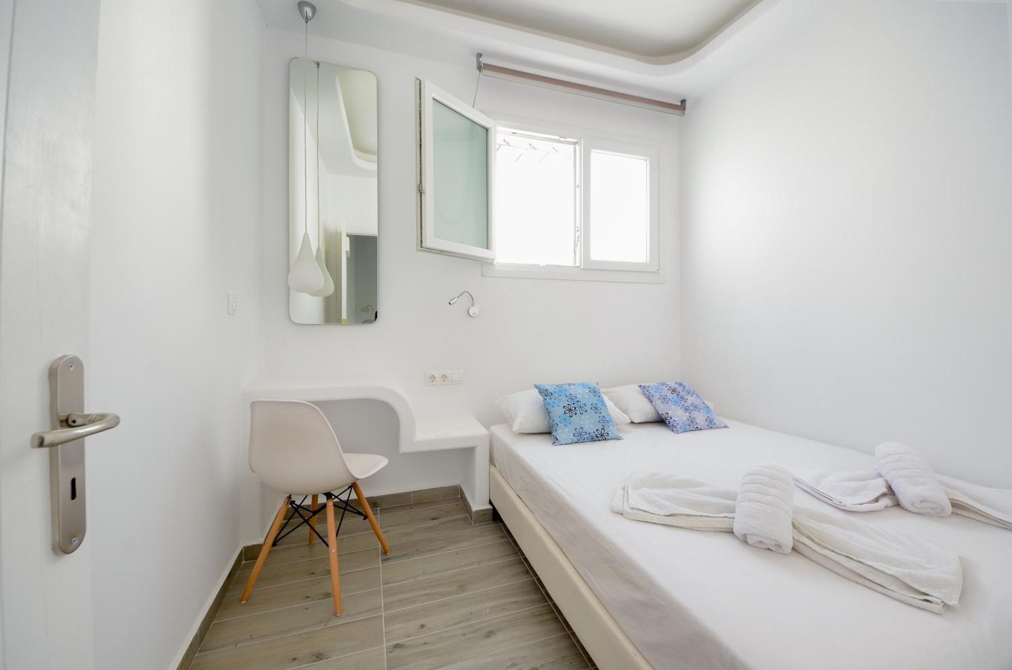 Depis Apartments & Suites Naxos City 外观 照片